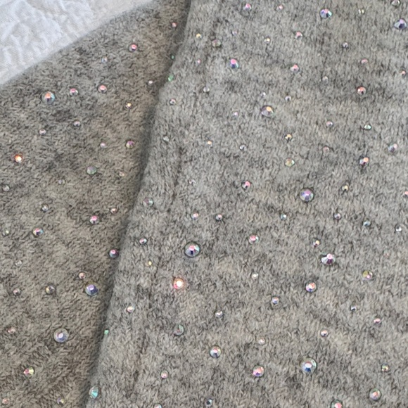 J. Crew Light Gray Sweater with Sparkle Accents - xs NWT - Picture 16 of 16
